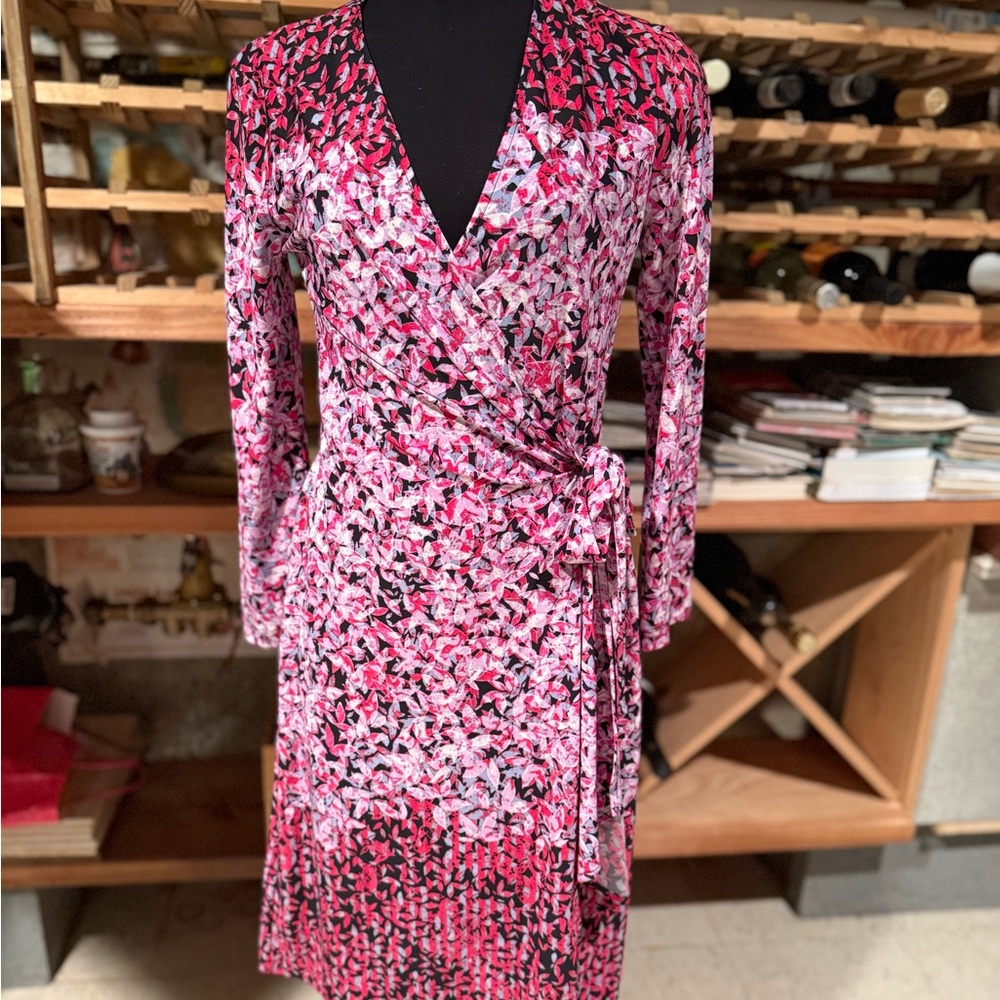BCBGMAXAZRIA Pink Black Abstract Leaf Print Wrap Dress Long Sleeve Small